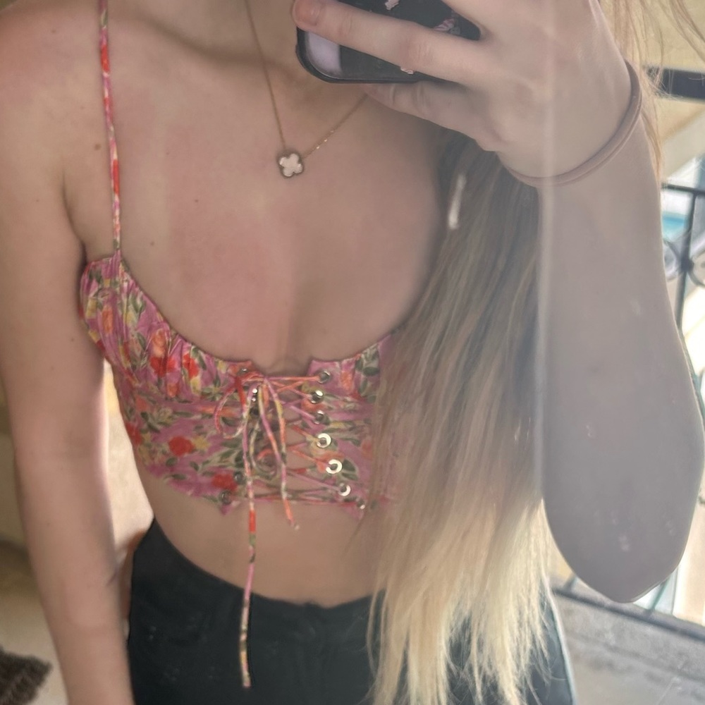 Boutique top